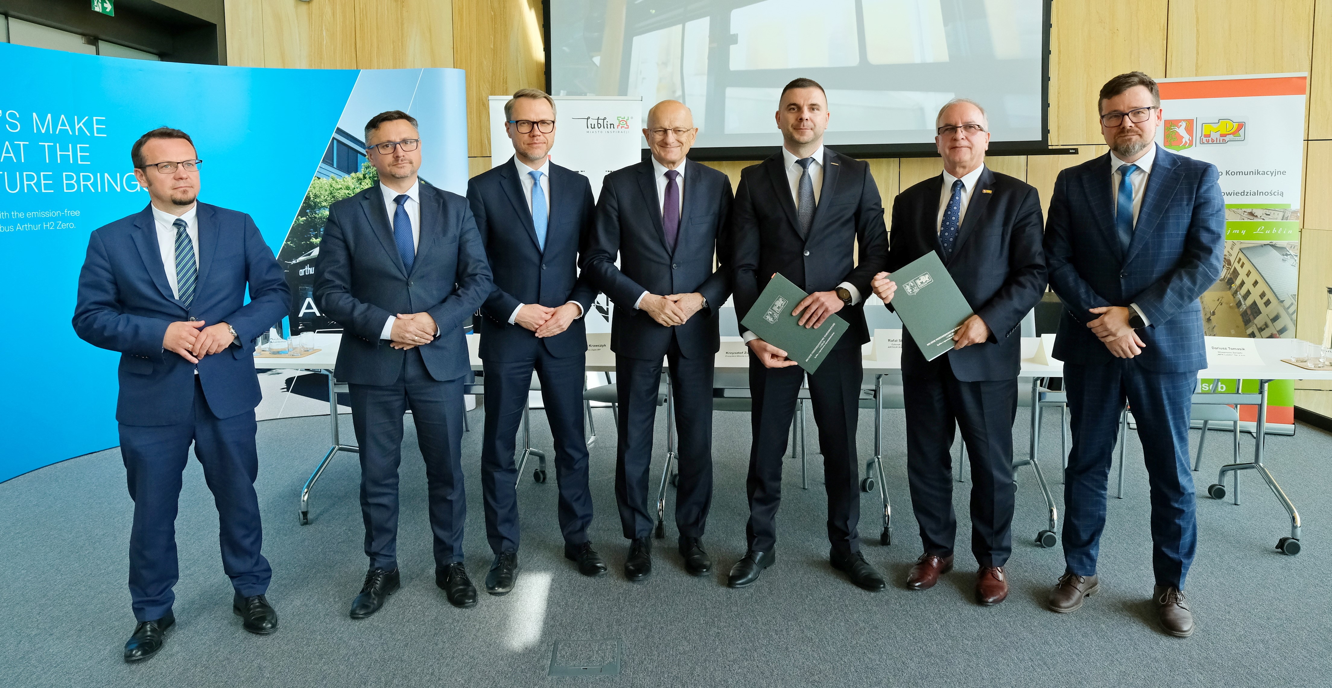 Lublin inwestuje w nowoczesny transport – do miasta trafi 20 nowych autobusów wodorowych
