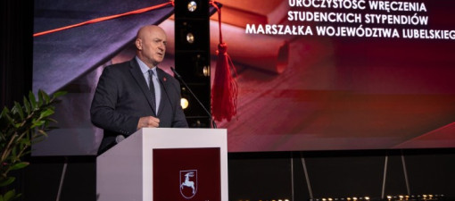 222 studentów z Lubelskiego odebrało stypendia marszałka województwa