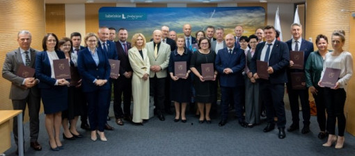 Ponad 2,8 mln zł na drogi do pól w Lubelskiem