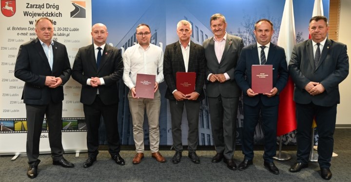Nowe remonty dróg w Lubelskiem. Podpisano umowy za ponad 10,8 mln zł