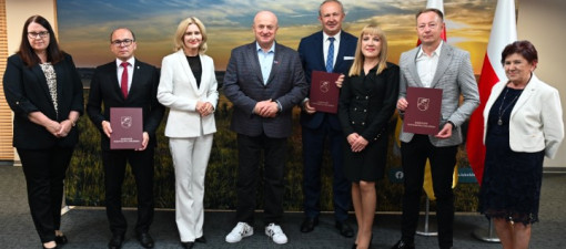 Księżpol, Abramów i Milanów dostaną 12,5 mln zł na nowe sieci