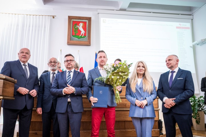 Karolina Pęk Wojciech Kamiński i Tadeusz Łoboda z Nagrodami Miasta Lublin w dziedzinie sportu Fot. Miasto Lublin 2